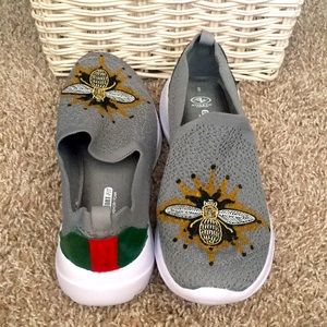 Athletic Works size 8 comfort-fit memory foam